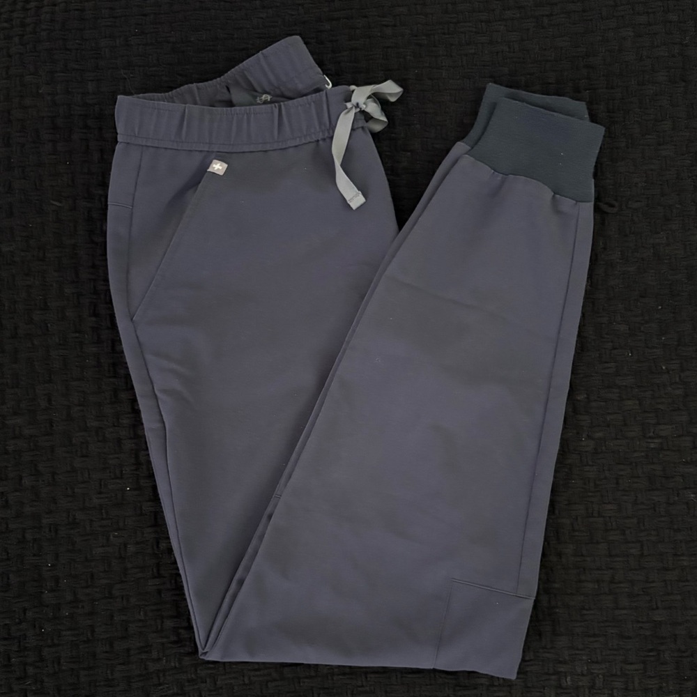 Figs Men's Navy Jogger Pants